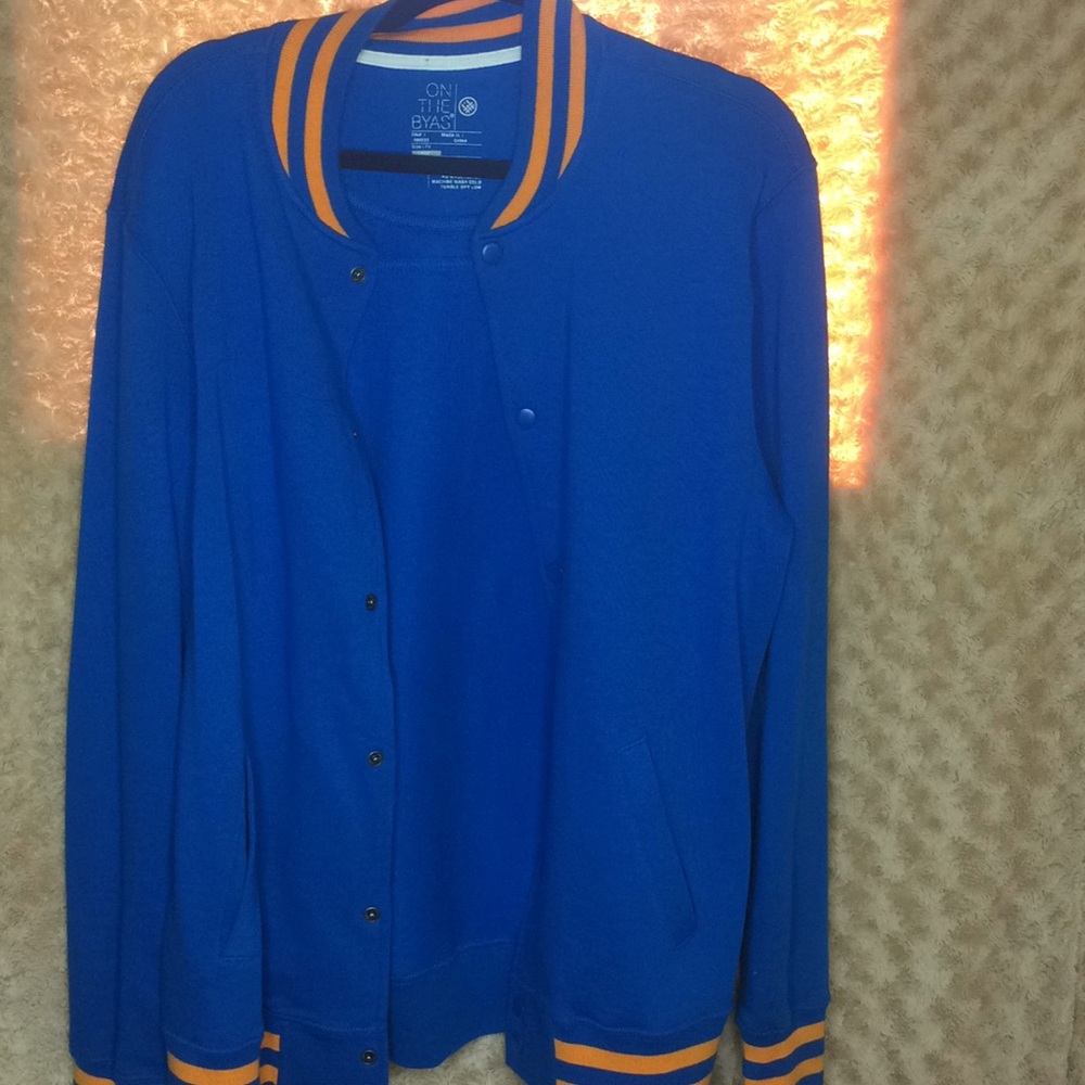 Cardigan Button Up - Picture 4 of 4